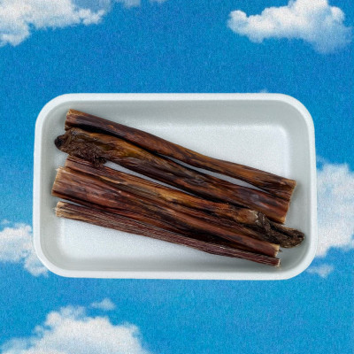 Пищевод говяжий сушеный Когда питомец заслужил не просто поощрение, а орден «За выдающиеся заслуги в преданности и мимимишности».