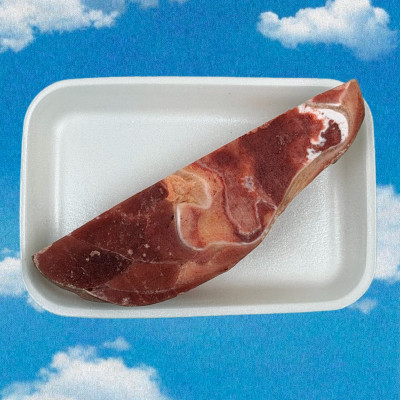 Стейк телятины (кость+мясо) Стейк телятины (кость+мясо) Ужин, достойный звания «шеф пёс»